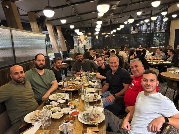 ארוחת ערב בוגרי בלב
